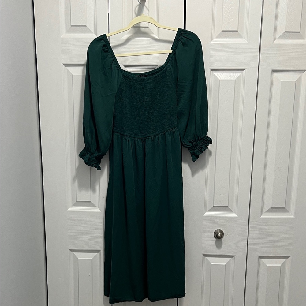 Chic Teal Midi Dress with Puff Sleeves